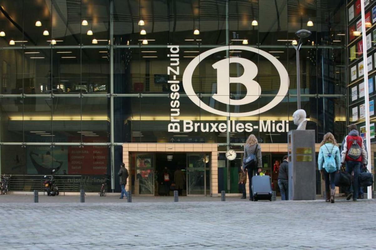 Argonne Gare Du Midi 29 Daire Brüksel Dış mekan fotoğraf